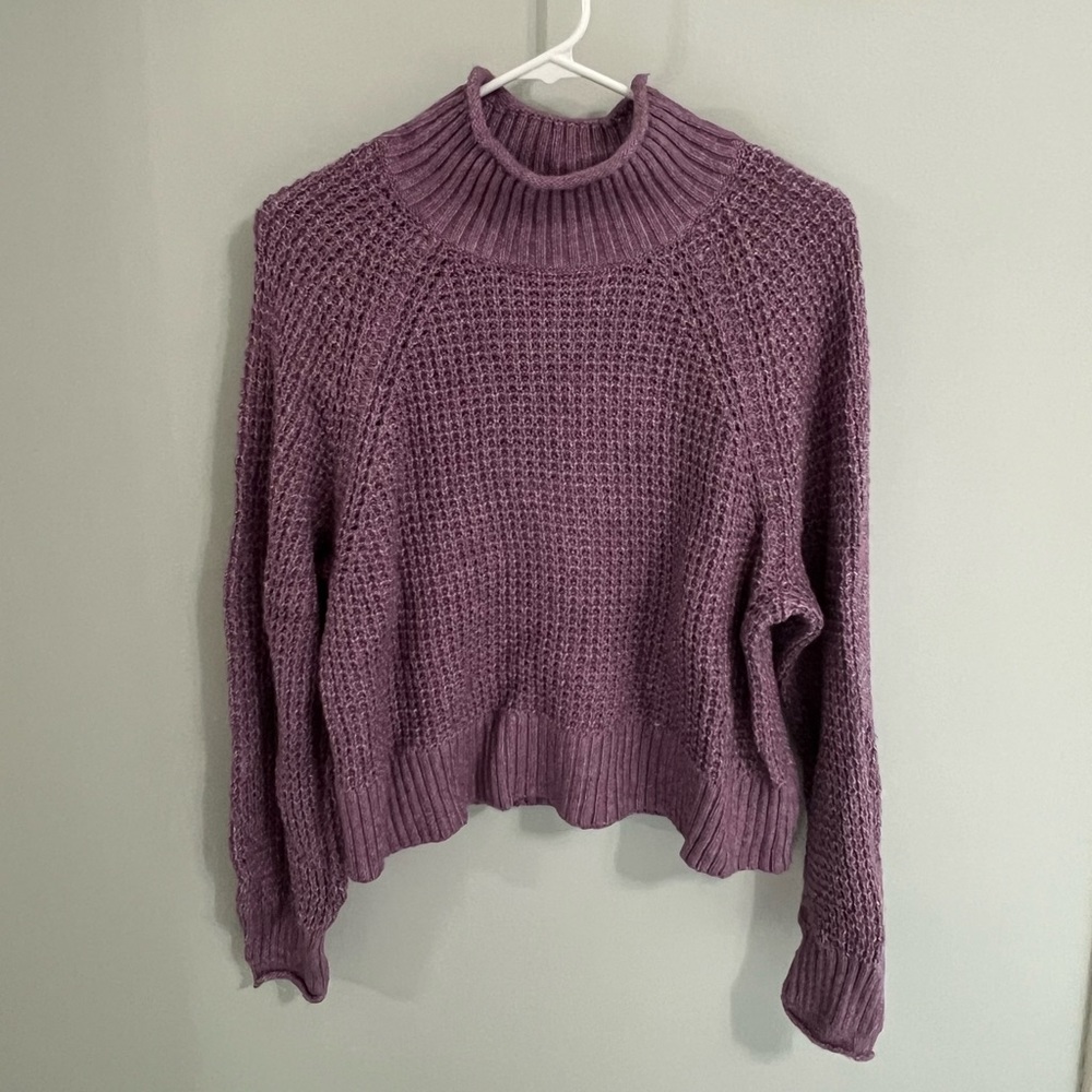American Eagle Purple Cropped Sweater Sz S